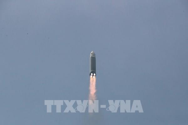 Hàn Quốc: Triều Tiên phóng tên lửa đạn đạo ra vùng biển phía Đông