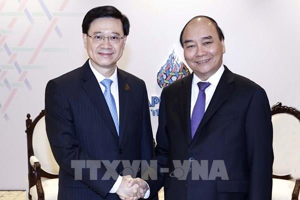 Chủ tịch nước Nguyễn Xuân Phúc tiếp xúc song phương bên lề Tuần lễ Cấp cao APEC 2022