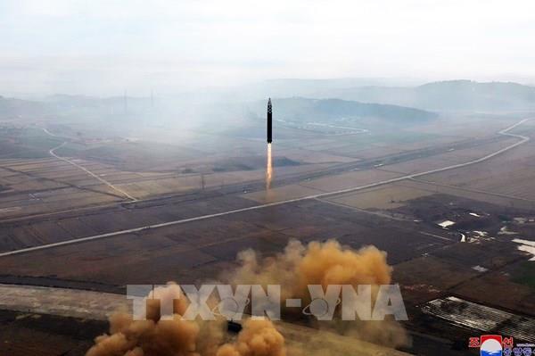 Triều Tiên lại phóng tên lửa