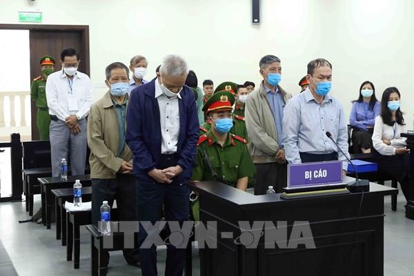 Vụ án cựu Thứ trưởng Bộ Y tế Cao Minh Quang: Ba bị cáo kháng cáo xin giảm nhẹ hình phạt