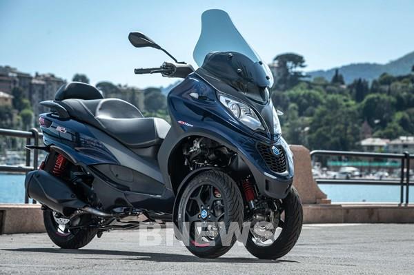 Piaggio Việt Nam ra mắt 2 dòng xe cao cấp Beverly S 400 HPE và MP3 400 HPE Sport