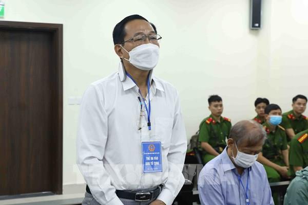 Cựu Thứ trưởng Bộ Y tế Cao Minh Quang bị tuyên phạt 30 tháng tù treo