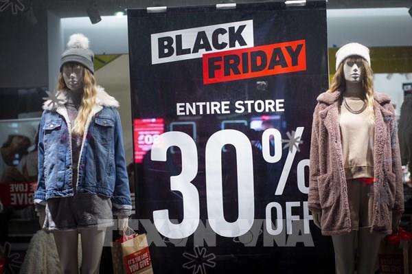 Người tiêu dùng Mỹ “tưởng hời mà không hời” dịp mua sắm giảm giá cuối năm