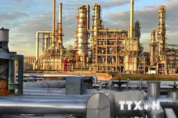 Nga: Đường ống dẫn dầu Druzhba đoạn đi qua Ukraine tạm ngừng hoạt động một phần