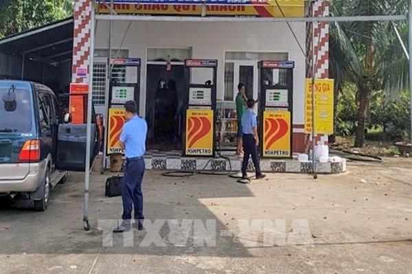 Cần Thơ phạt cây xăng tự ý tăng giá bán không đúng thời điểm quy định