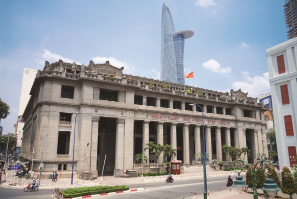 Xử lý nghiêm việc “ép” khách hàng vay vốn phải mua kèm bảo hiểm