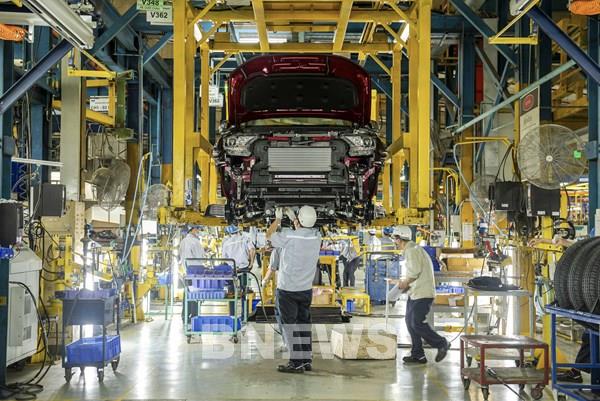 Kịch bản nào cho thị trường ô tô Việt Nam năm 2023?