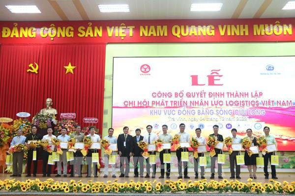 Đề xuất giải pháp đào tạo nhân lực logistics cho khu vực Đồng bằng sông Cửu Long