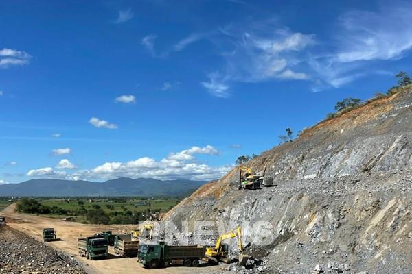 Nhà thầu nào được chấp nhận hồ sơ gói thầu cao tốc Bắc – Nam đoạn Quy Nhơn – Chí Thạnh?