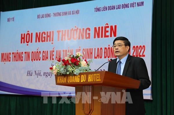 Chuyển biến tích cực trong hoạt động truyền tải thông tin về an toàn vệ sinh lao động