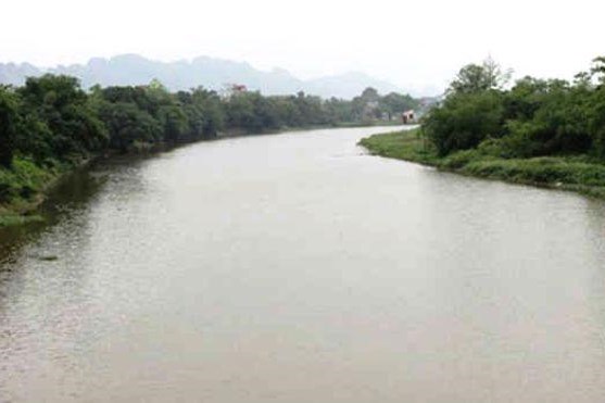 Các dự án chậm triển khai làm "nóng" phiên họp chất vấn, tái chất vấn