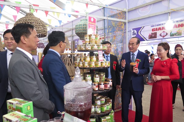 Lào Cai thúc đẩy tiêu thụ sản phẩm vùng đồng bào dân tộc thiểu số và miền núi