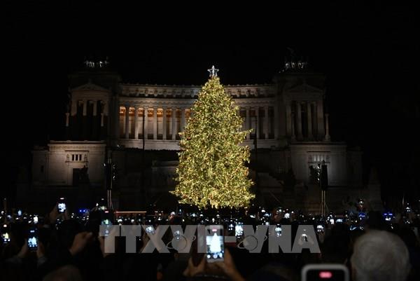 Thế giới rộn ràng chờ đón Giáng sinh 2022