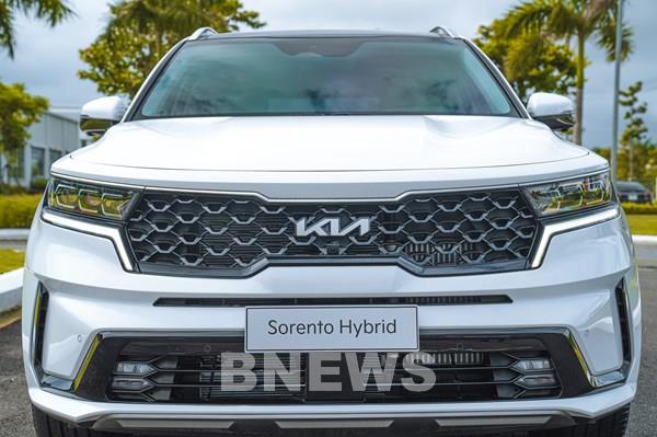 Thaco ra mắt SUV Kia Sorento Hybrid sạc trong và sạc ngoài, giá từ 1,399 tỷ đồng