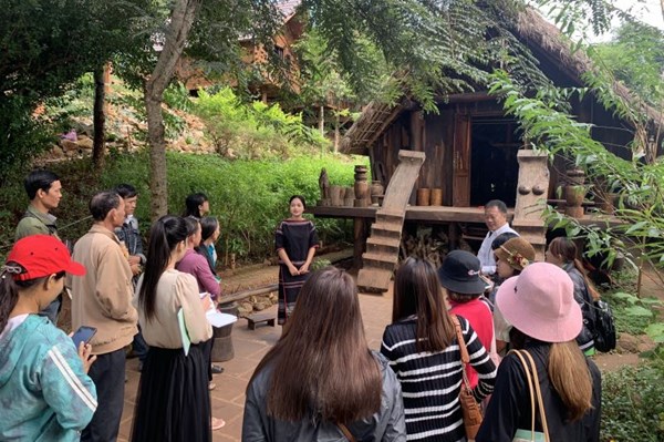 Năm 2022, du lịch nội địa phục hồi mạnh mẽ