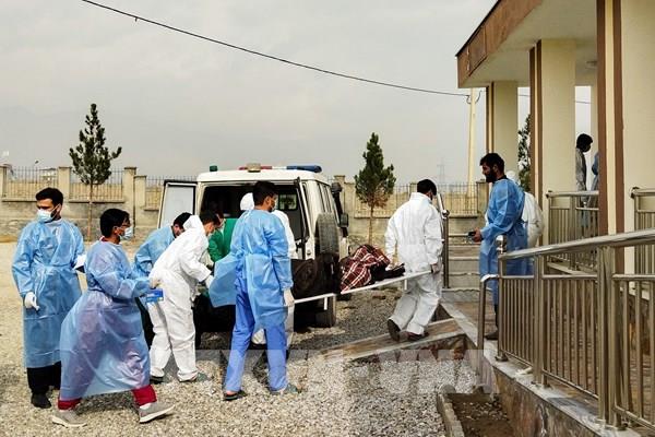 Thương vong trong vụ nổ tàu chở dầu ở Afghanistan tăng mạnh