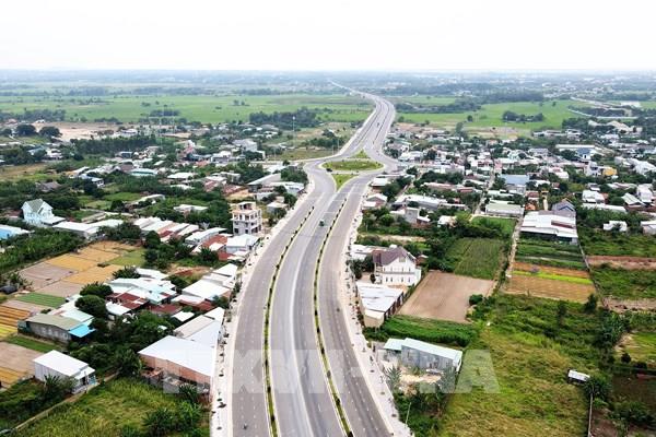 Thi công sôi động trên các công trình giao thông trọng điểm