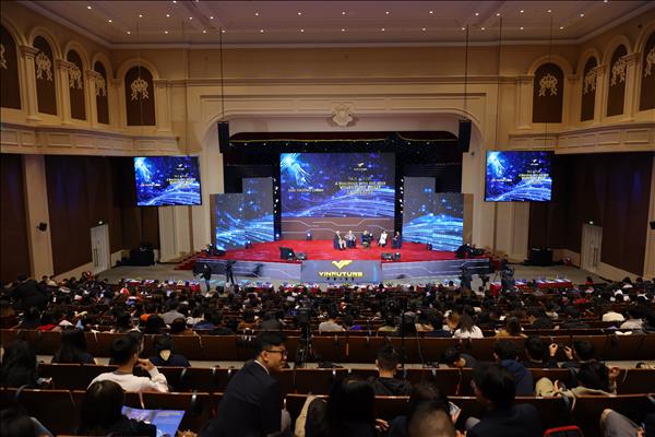 Giao lưu cùng Chủ nhân giải thưởng VinFuture 2022