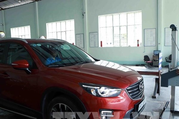 Tìm giải pháp gỡ ùn tắc trở lại tại các trạm đăng kiểm