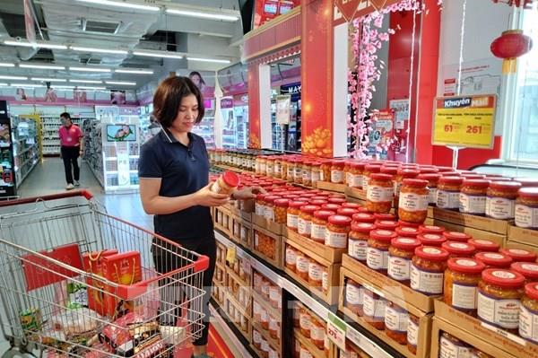Doanh nghiệp "chạy nước rút" chuẩn bị hàng hóa Tết