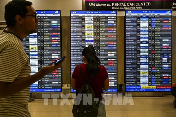 Mỹ: Khoảng 2.000 chuyến bay phải hủy do bão tuyết