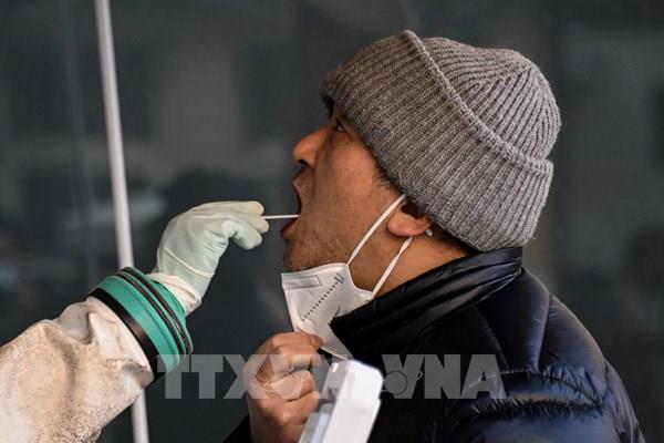 Quy định xét nghiệm COVID-19 với khách từ Trung Quốc không hợp lý