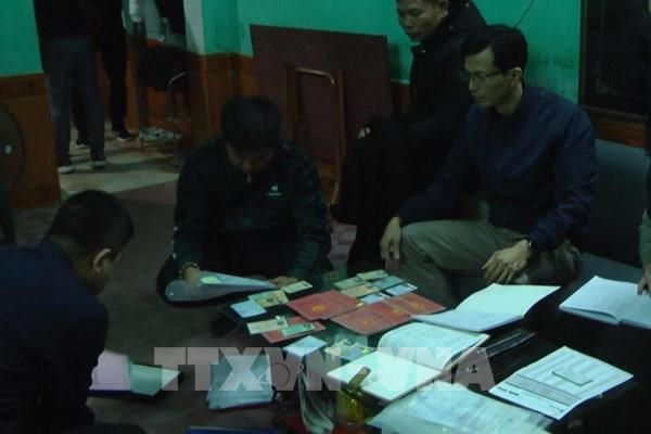 Triệt phá nhóm cho vay nặng lãi quy mô hàng trăm tỷ đồng