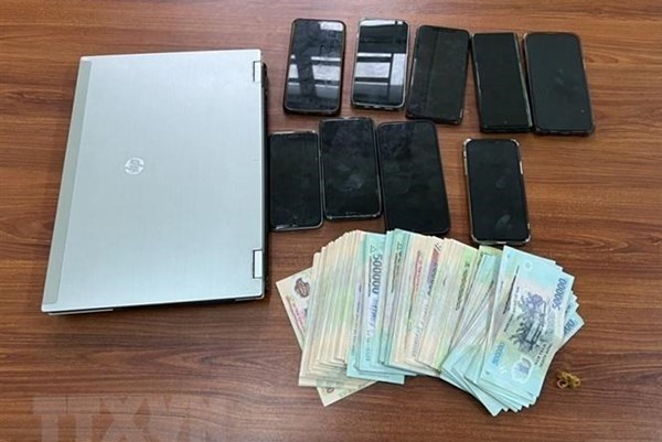Triệt phá tụ điểm đánh bạc dưới hình thức cá độ bóng đá