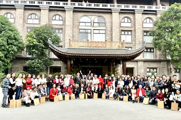 Liên kết phát triển sản phẩm tour du lịch tâm linh Chùa Hương - Tam Chúc - Tràng An 