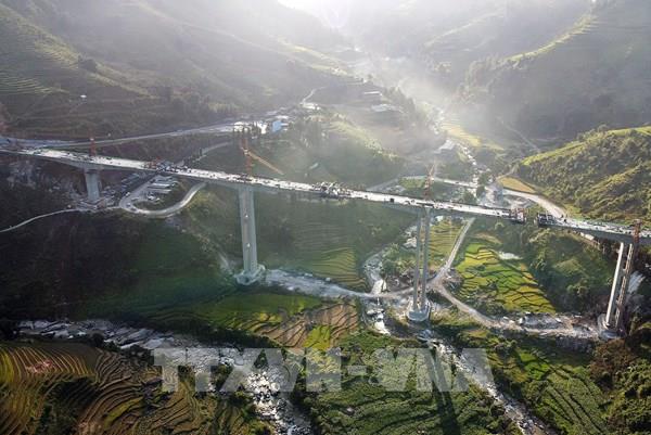 Đòn bẩy phát triển trung du, miền núi Bắc Bộ: Bài 2 - Đột phá từ hạ tầng giao thông