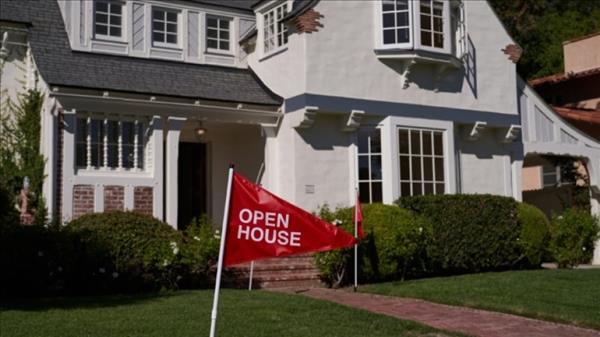 Canada cấm hầu hết người nước ngoài mua nhà