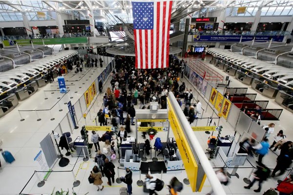 Xét xử đối tượng đánh cắp hơn 1.000 bản thảo văn chương của tác giả nổi tiếng