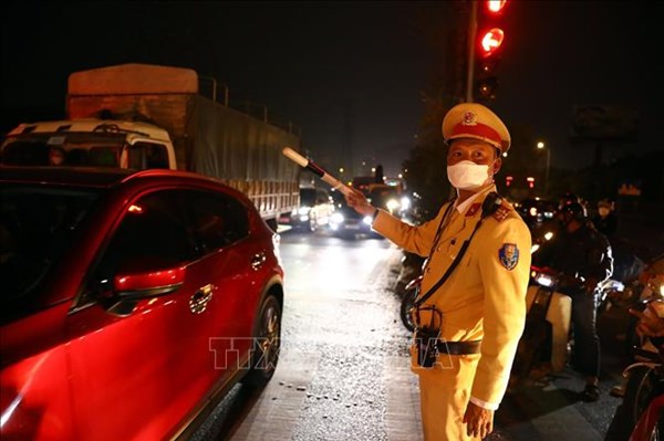 Hà Nội xử phạt vi phạm giao thông từ thông tin trên facebook