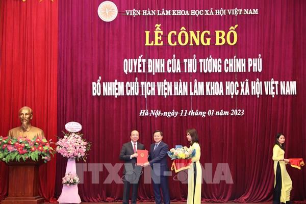 Công bố quyết định bổ nhiệm chức vụ Chủ tịch Viện Hàn lâm Khoa học xã hội Việt Nam