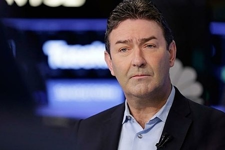 Cựu CEO McDonald’s bị phạt 400.000 USD vì lừa gạt nhà đầu tư