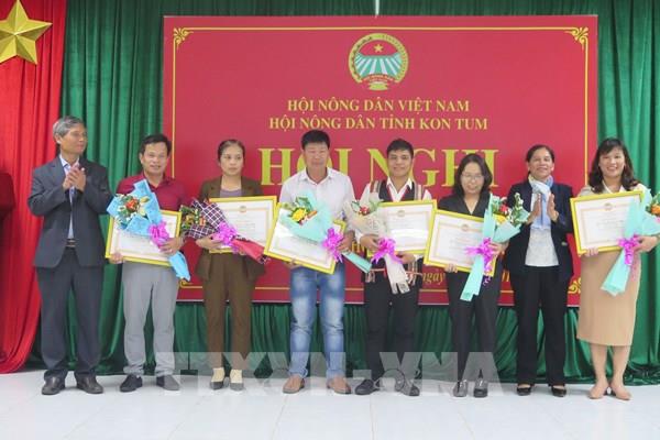 Kon Tum cho hơn 300 hộ vay vốn sản xuất, kinh doanh với tổng số tiền trên 16 tỷ đồng