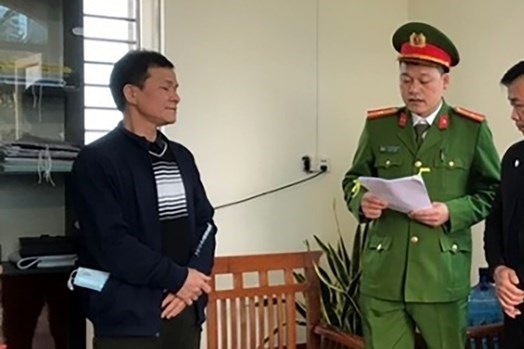 Bắt tạm giam Giám đốc CTCP đăng kiểm xe cơ giới Thái Nam