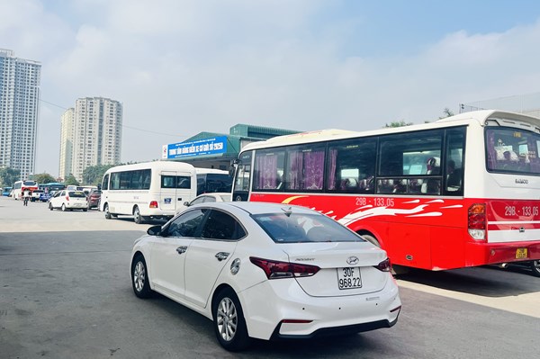 Nhân viên Đăng kiểm nghỉ Tết muộn, phục vụ nhu cầu người dân