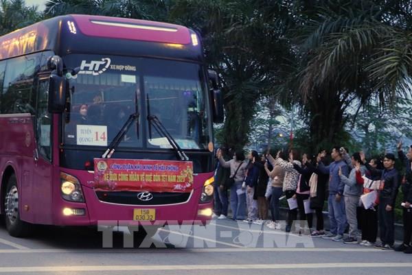 Hơn 3.300 lao động Hải Phòng được đi xe miễn phí về quê đón Tết