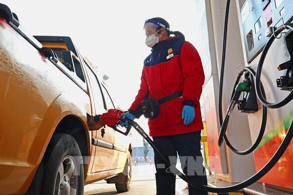 Giá dầu thế giới giảm 2% phiên 11/5