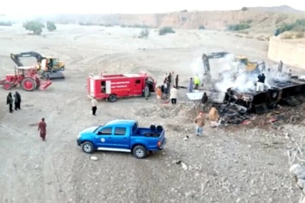 Tai nạn xe chở khách ở Pakistan, ít nhất 40 người thiệt mạng