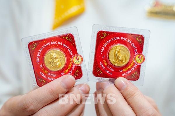 Giá vàng hướng tới mức đỉnh hơn 1 năm