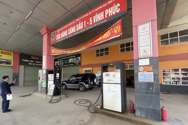 Phát hiện nhiều cơ sở kinh doanh xăng dầu ngừng bán hàng không lý do