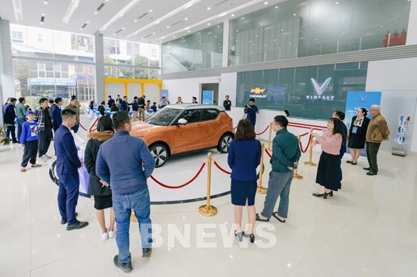 Mua VinFast VF 5 Plus kèm pin - tối ưu chi phí, càng đi nhiều càng rẻ