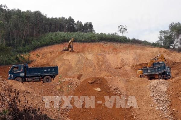 Khẩn trương hoàn thiện thủ tục khai thác mỏ vật liệu thi công cao tốc Bắc - Nam