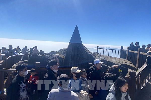 Du lịch Lào Cai "bùng nổ" ngay từ đầu năm