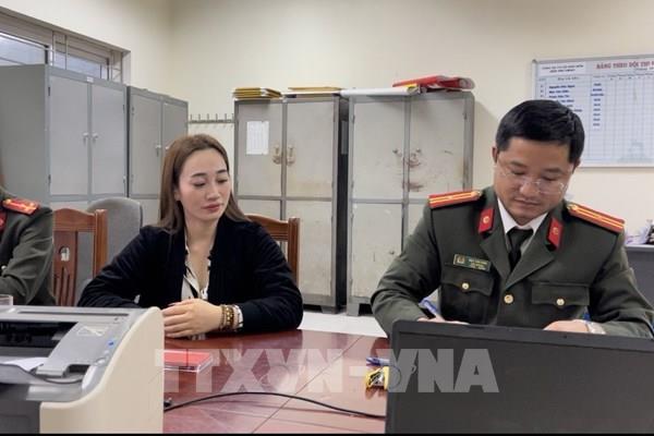 Hải Dương: Cô đồng bổ cau phán “đúng nhận sai cãi” bị phạt tiền