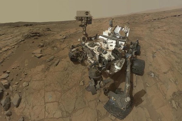 Xe tự hành Curiosity phát hiện bằng chứng hồ nước thời cổ đại  trên Sao Hỏa