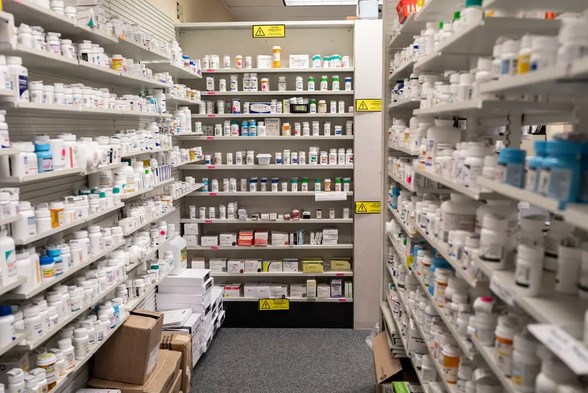 Mỹ điều tra nhập khẩu dược phẩm, bán dẫn để chuẩn bị áp thuế mới