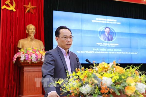 ChatGPT, trí tuệ nhân tạo - lợi ích và thách thức đối với giáo dục